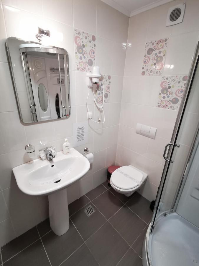 Orchid Luxury Apartment Сіная Екстер'єр фото